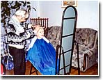 Volunteer-hairdresser in Open Home